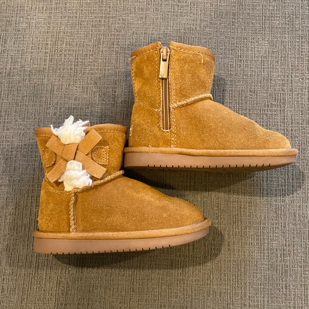 Koolaburra by UGG Toddler Victoria Short Boots